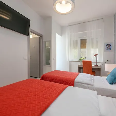 La Preziosa Guest house Pula