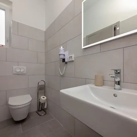 Guest house La Preziosa 3*