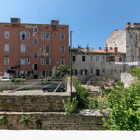 La Preziosa Guest house Pula