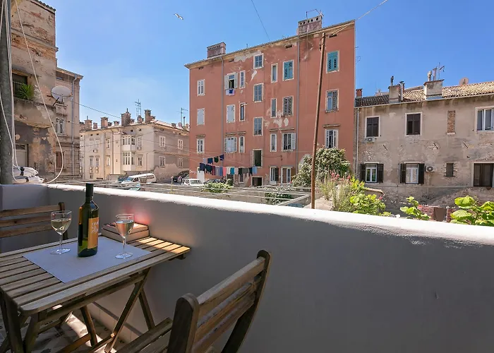 La Preziosa Guest house Pula